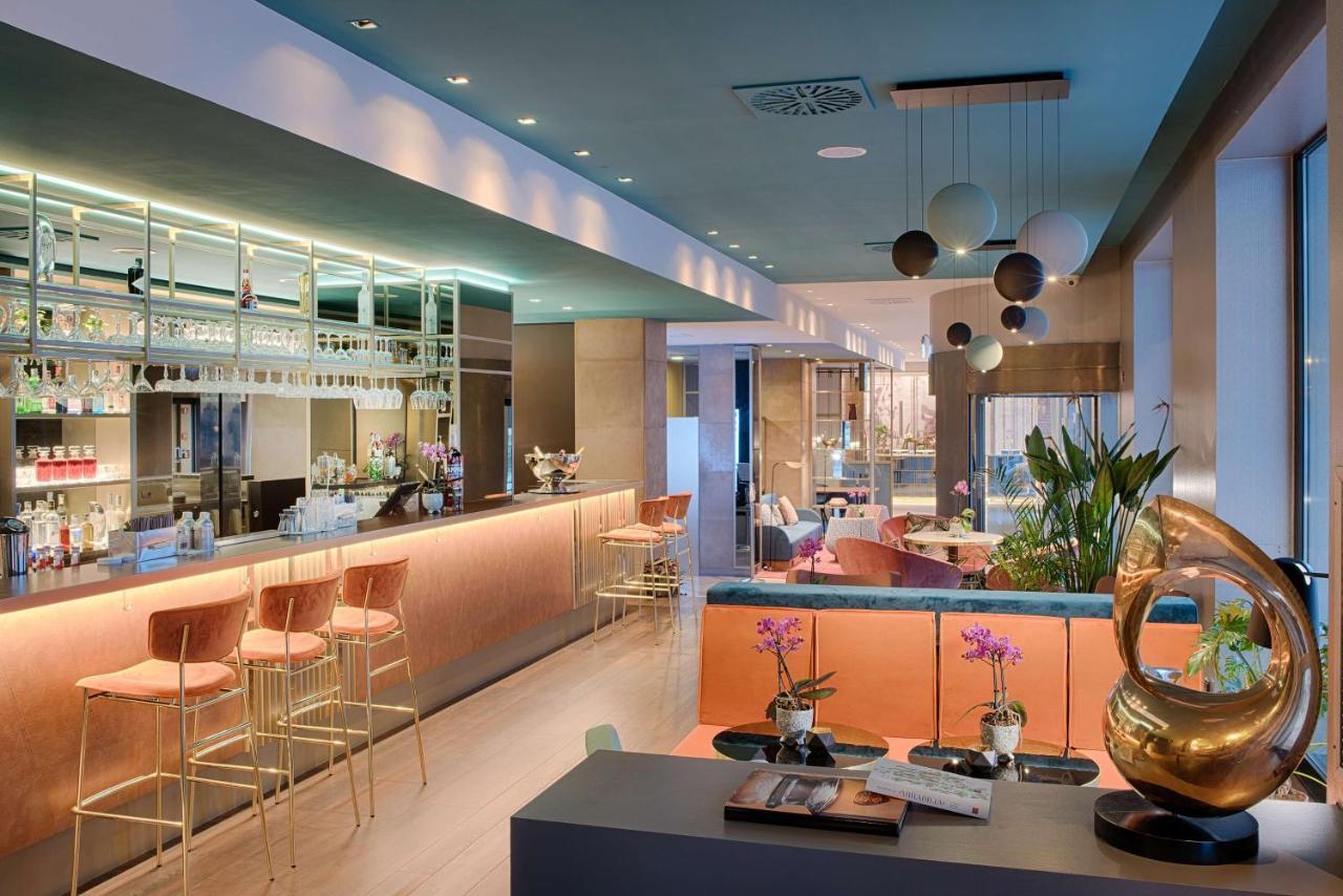Hotel NH Milano Touring Esterno foto